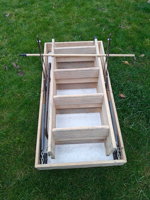 Schody strychowe 120x60