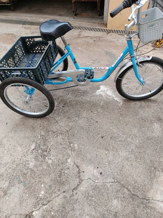 Bicicleta 3 rodas toda restaurada