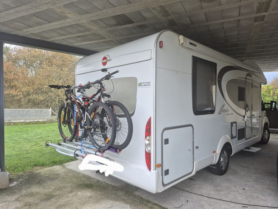 Autocaravana burstner ixeo it 734