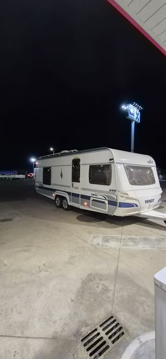 Várias caravanas para venda