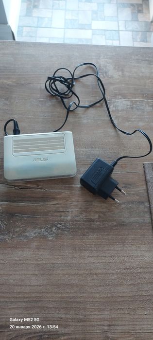 Wi-Fi роутер маршрутизатор D-Link DIR300, Коммутатор Asus GX1005B v3