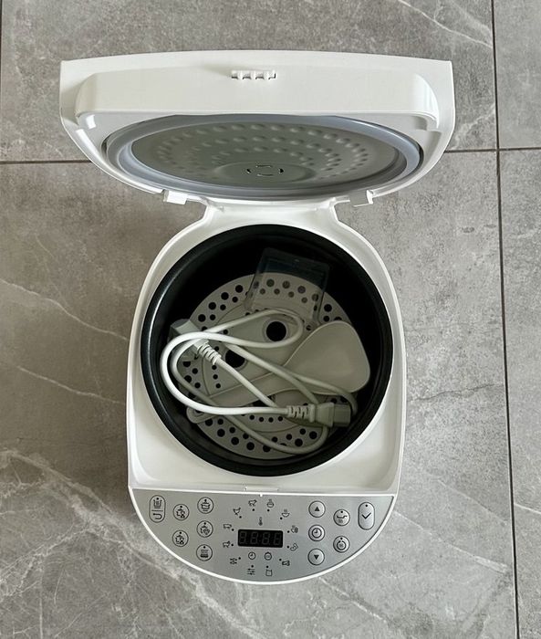 Новая мультиварка Philips HD4713/40 (полный комплект)