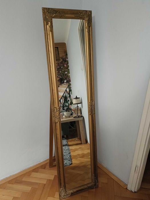 Złote lustro stojące Jysk