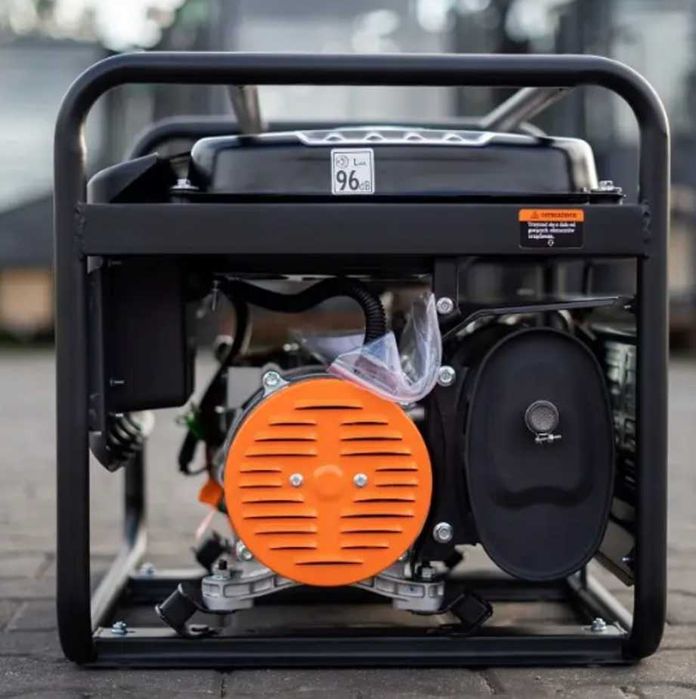 АКЦІЯ! В наявності НОВИЙ генератор 3 кВт бензин з AVR мідною обмоткою