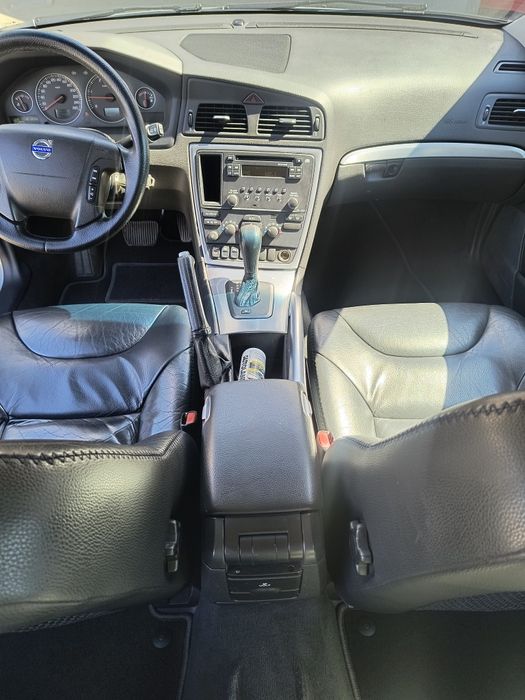 Volvo XC70 2007 2.4D5