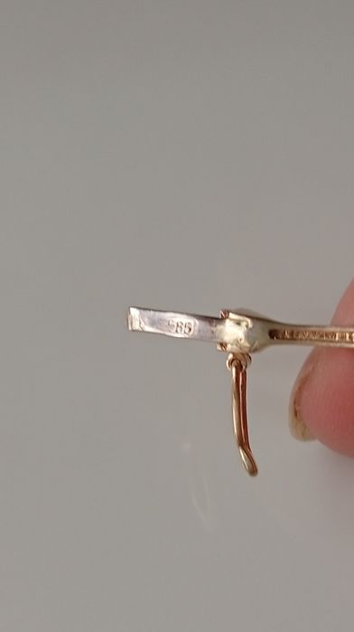 Золотий браслет з перлами 585