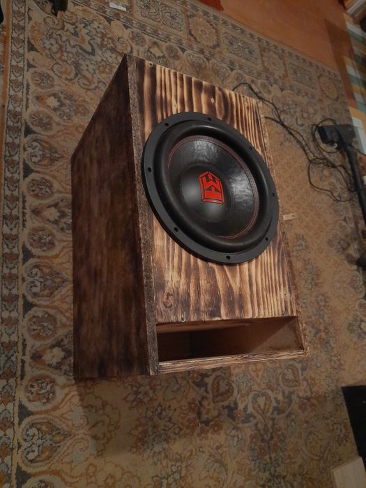 Продам саб з коробом