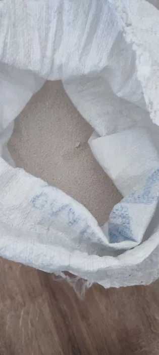 Пісок для акваріума 20 кг + компресор (за все 600 грн)