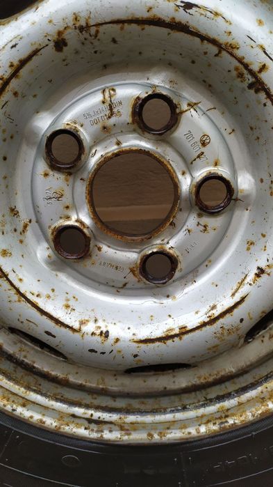 Продам диски с резиной