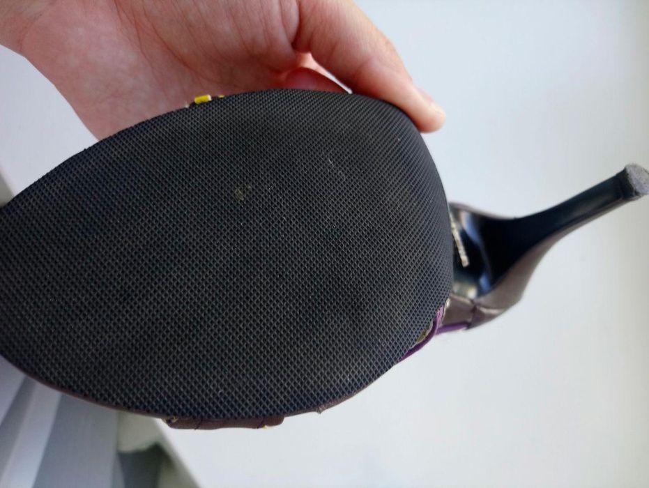 Босоножки miraton