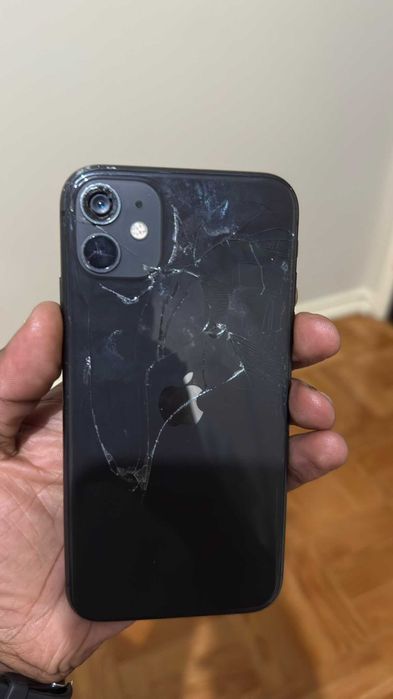 Vendo Iphone 11 64GB completamente funcional