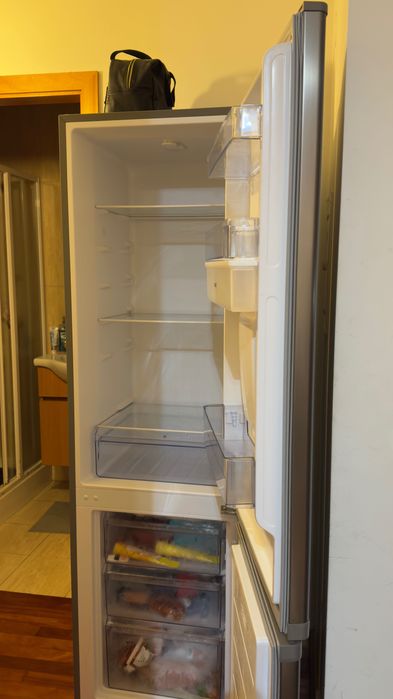 Frigorífico Jocel Semi Novo