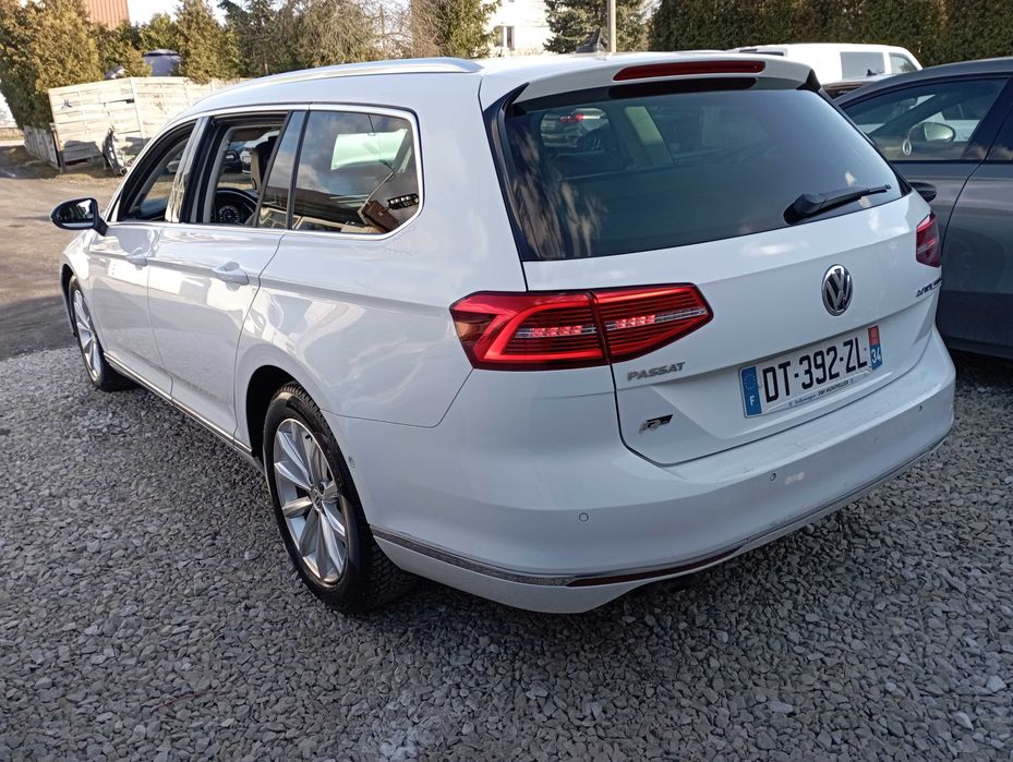 vw passat 2,0 tdi 190km  navi grzane fotele radar kamera R-line ledy