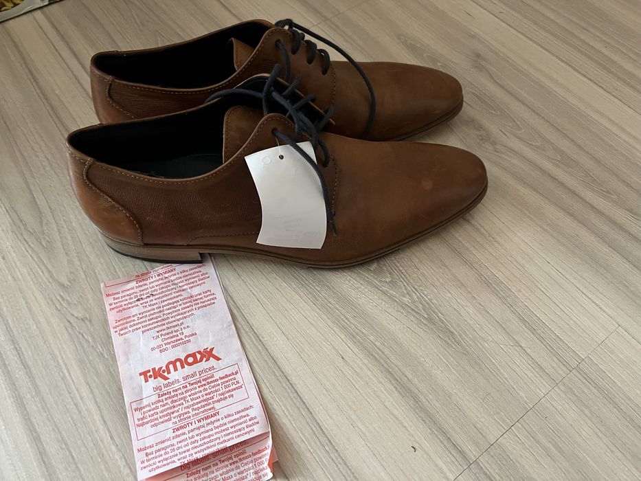 Nowe Buty eleganckie LIoyd rozmiar 41 42 braz meskie trzewiki