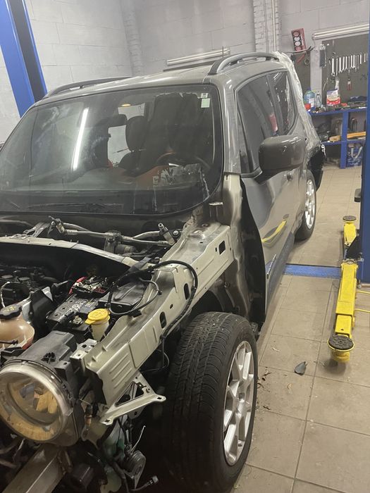 Jeep Renegade 2.4. На зч