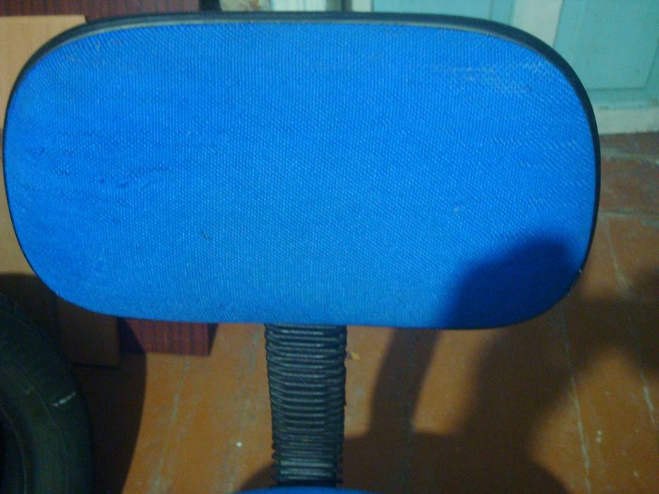 продам кресло  офисне