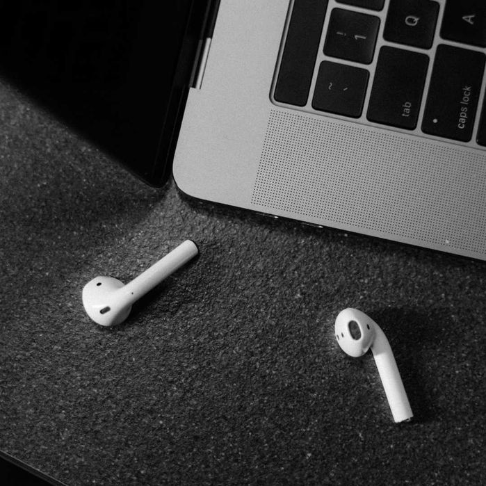 Airpods brancos novos