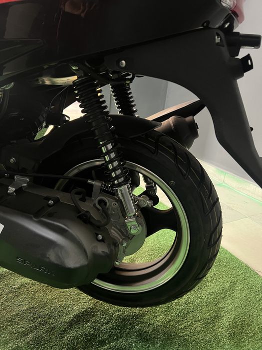 Скутер Spark SP150S-17R