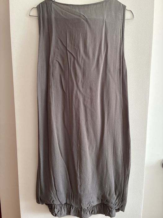 Vestido cinza Zara