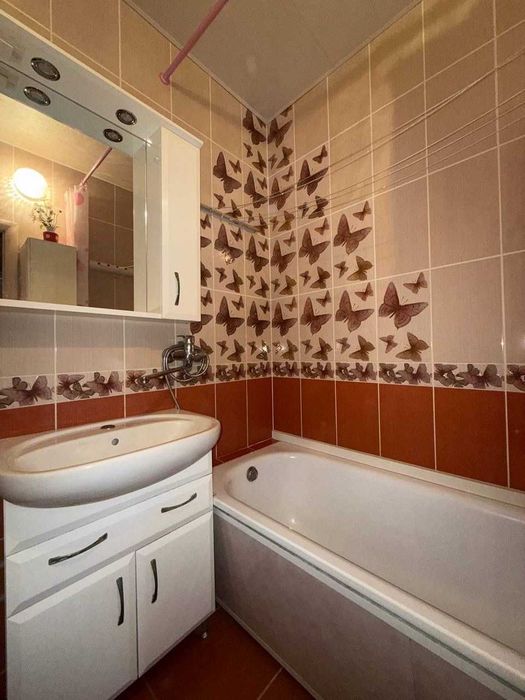 В продажу 2к квартира з ремонтом - Вид 6
