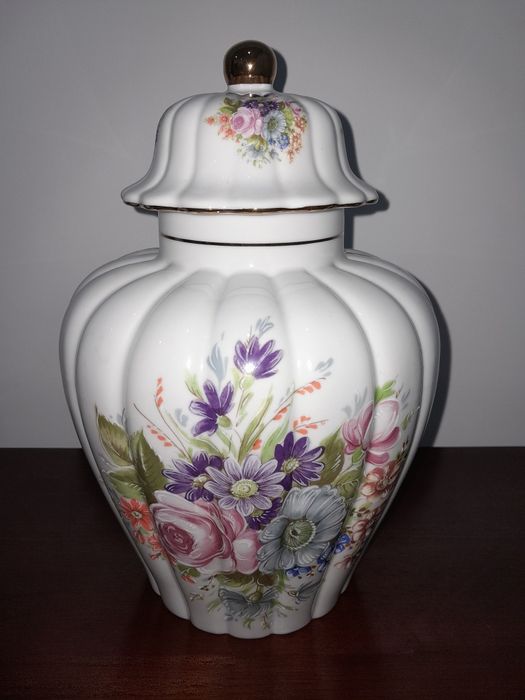 Potes e guarda jóias porcelana