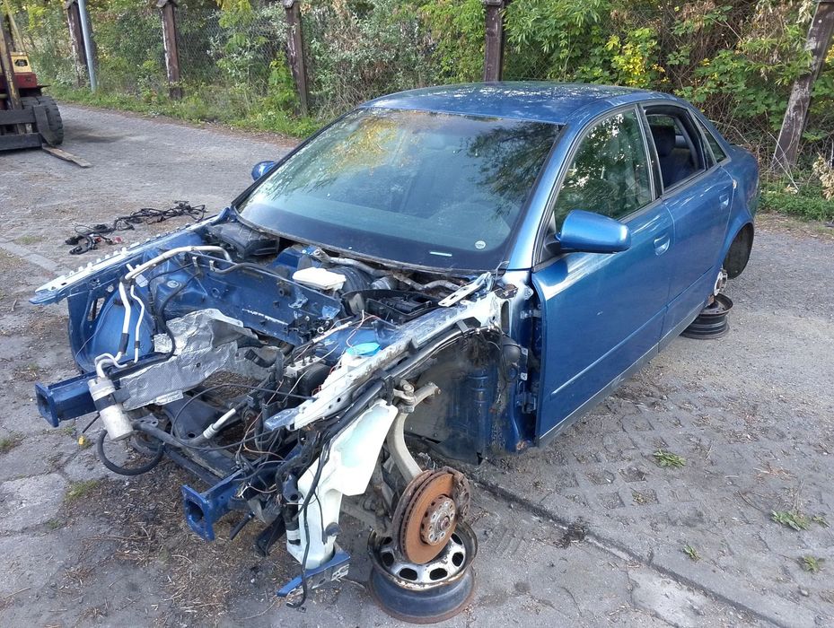 Audi A4 B6 (II) QUATTRO (00-06r.) 1.8 TB R4 20V 149KM. Silnik AVJ Skrzynia FPS lakier LZ5W .Cały na części. GWARANCJA !!! Przód Tył Zestaw Komplet Drzwi Klapa Zderzak Błotnik Maska Grill Atrapa Szyba Pas Lampa Lusterko Boczki Fotel Kanapa Kokpit Deska Roz