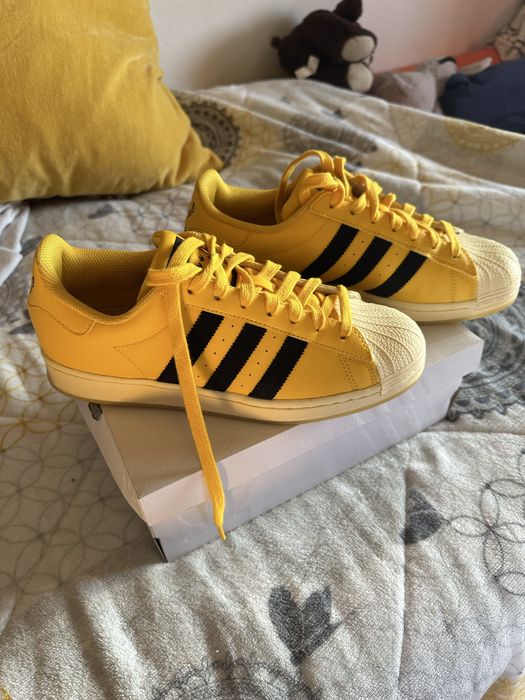 Tenis adidas e lacoste