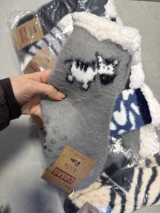 Pantofle skarpety z antyposlizgami  dziecięce