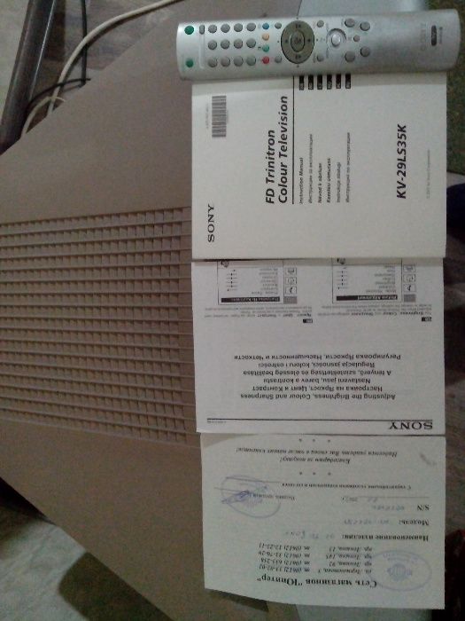 Sony Trinitron KV-29LS35K, телевізор