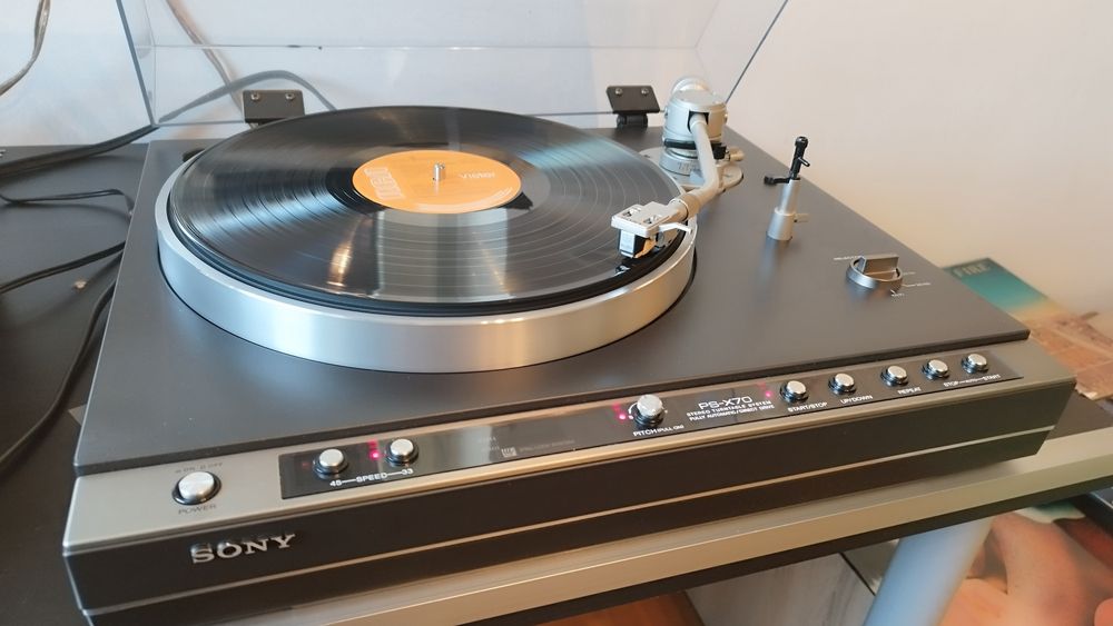 Gramofon Sony ps x 60