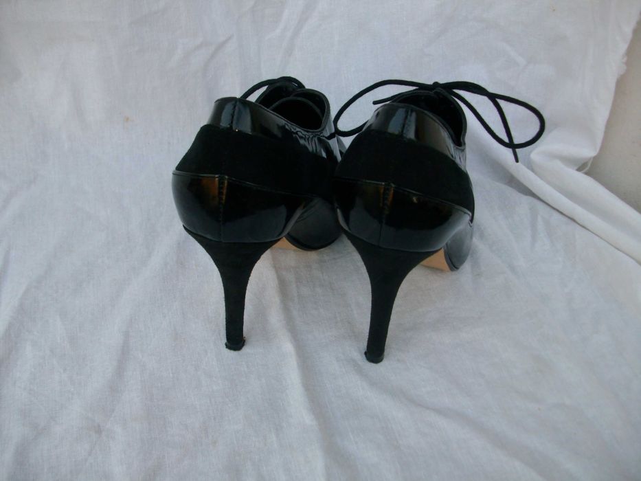 Dune Original skórzane botki szpilki sznurówki lakierki zamsz 37