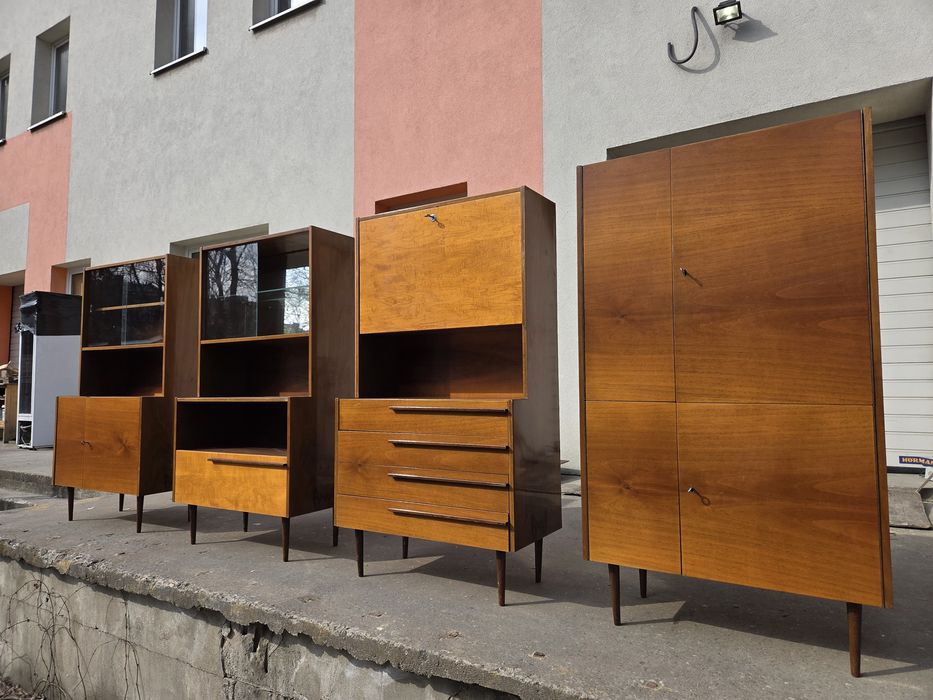 Szafa mała szafka Mezulanik regał vintage prl