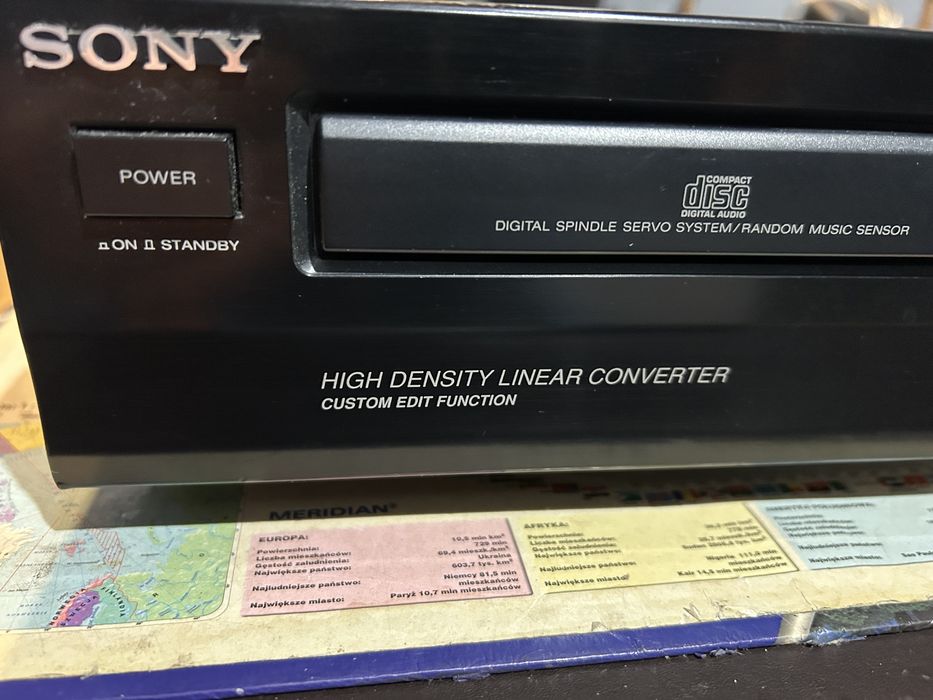 Odtwarzacz CDP 212 Sony