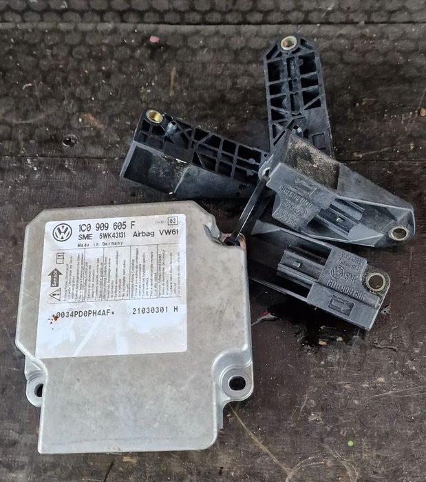 moduł sensor poduszek airbag + czujniki 6q0909606 vw sharan lift 2.8 v