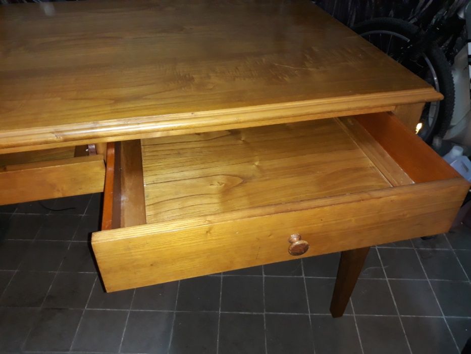 Mesa Secretária madeira maciça