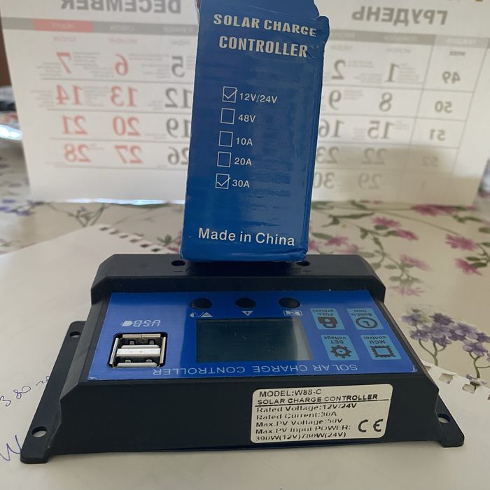 Контролер зарядки сонячних панелей