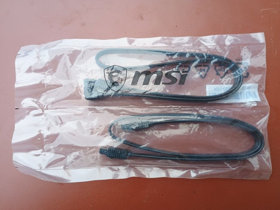SATA-кабель MSI новий