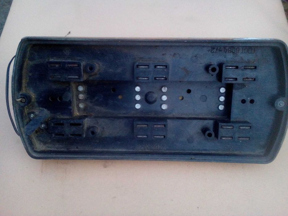 "шашечки" на таксі