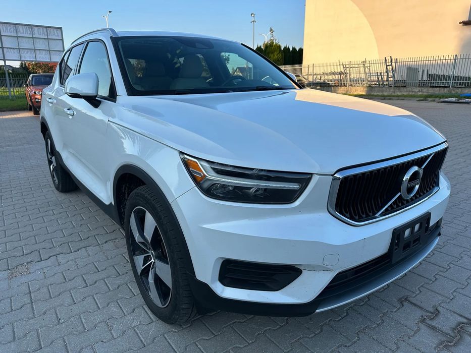 Volvo XC 40