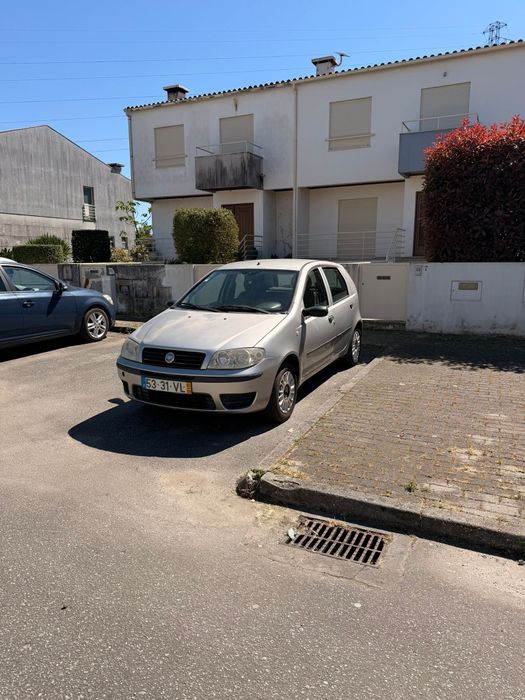 Fiat Punto 1.2 – Fiável, Económico e Pronto a Circular!