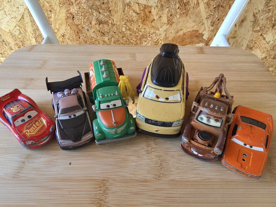 Lote de 6 carros | Pixar CARS e Aviões | Nobunaga, Chug e mais