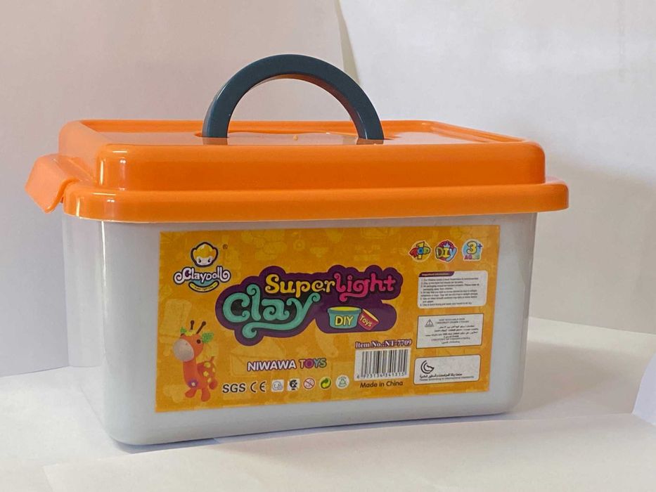 Piankolina masa plastyczna w walizce 24 szt. akcesoria CLAYDOLL