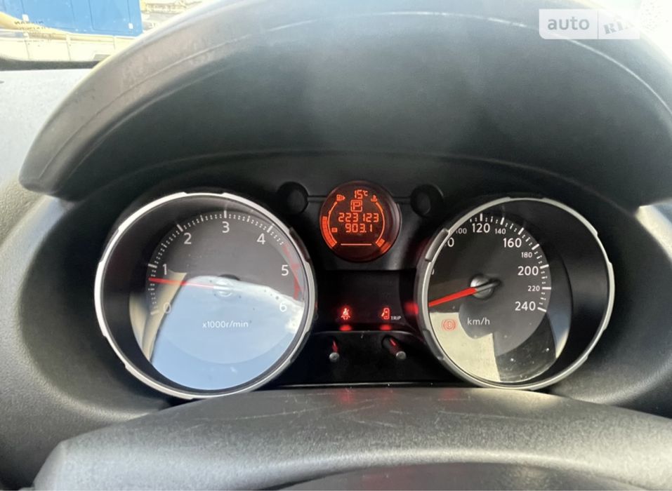 Кроссовер на 7 місць