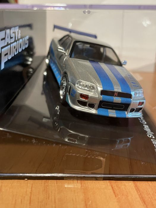 Nissan Skyline GT-R (R34) colécionavel