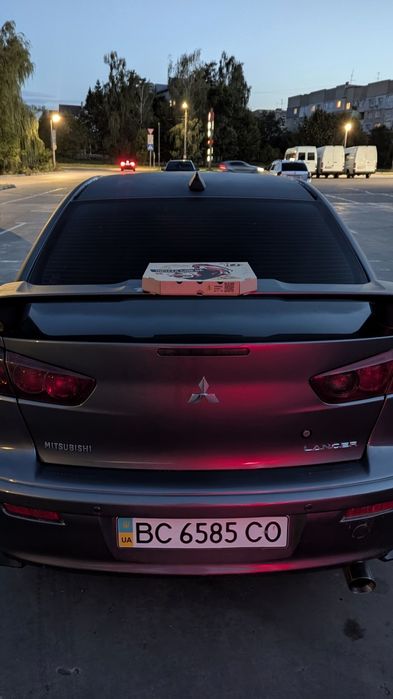 Mitsubishi Lancer 10