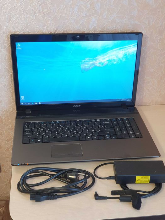 Ноутбук Acer Aspire 7750 з великим єкраном 17.3 дюйма ,650 Gb