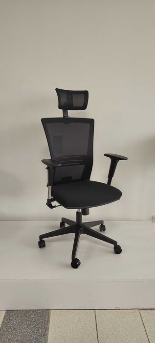 Fotel biurowy, ergonomiczny, regulowany, krzesło do biura, biurka ERGONIC | WYPRZEDAŻ EKSPOZYCJI