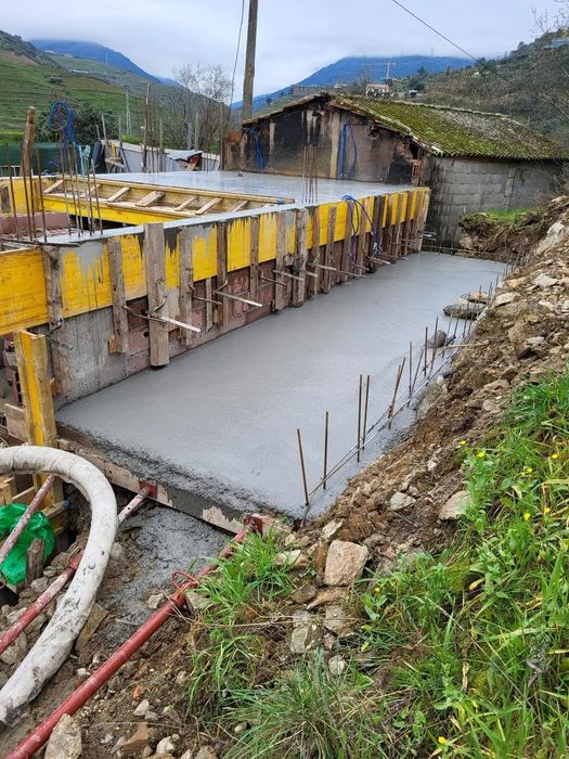 Construções e remodelações, obras