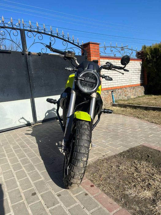 Мотоцикл "Zontes"