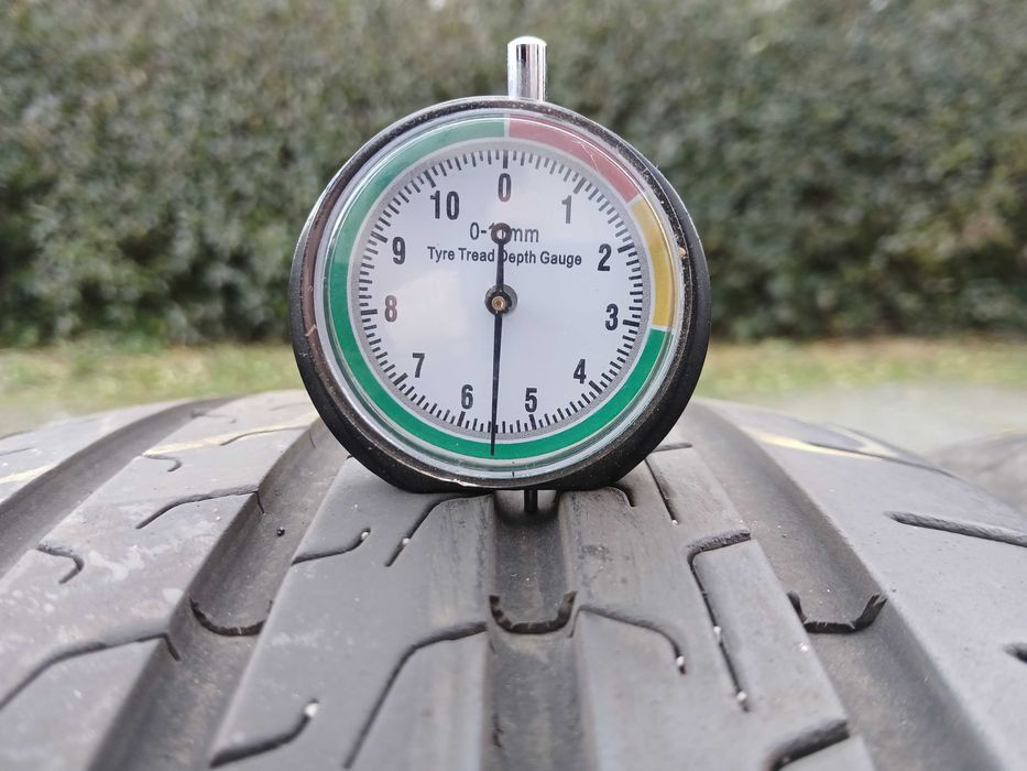 Opony 215/50/18 Continental bieżnik 5,5mm 20 rok F-VAT